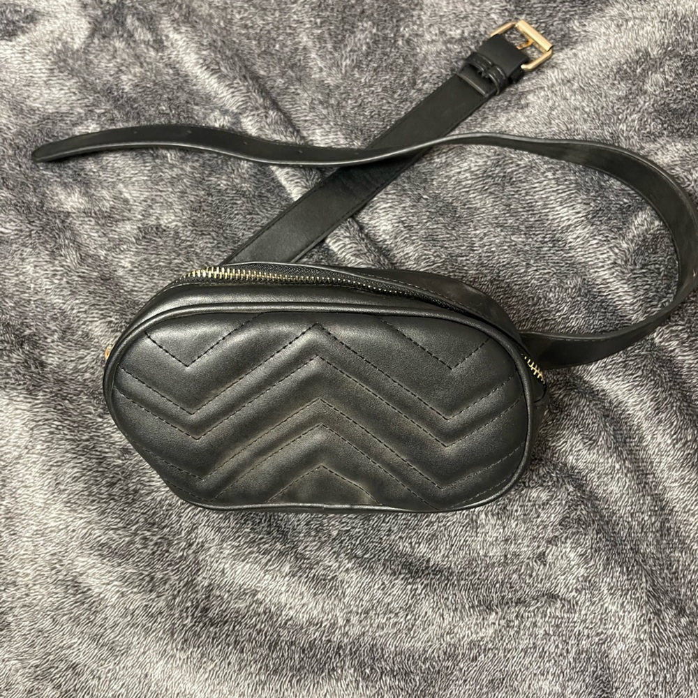 Fashion nova bag | black